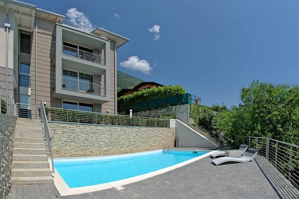 Residenza Simona Mezzegra Italy