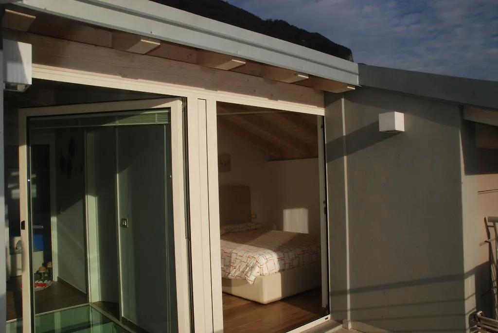 Residenza Simona Mezzegra 0*,  Italy