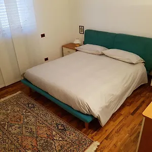 Casa Elena Albese Con Cassano